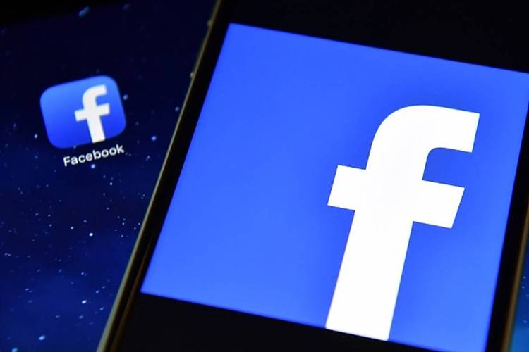 Instagram Launches 