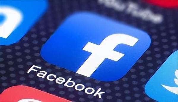 Facebook launches professional photographer certification to increase exposure of work 