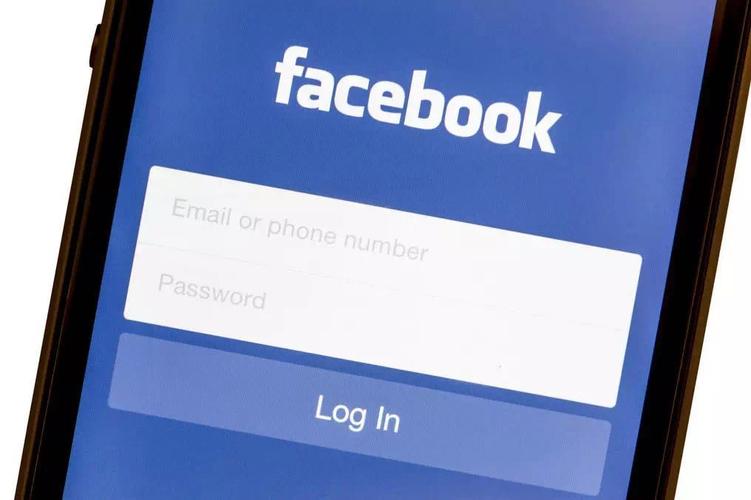 Facebook Removes Groups Promoting Extremism